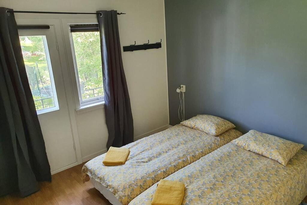 Ferienwohnung Hus Sentralt I Lofoten Leknes Exterior foto