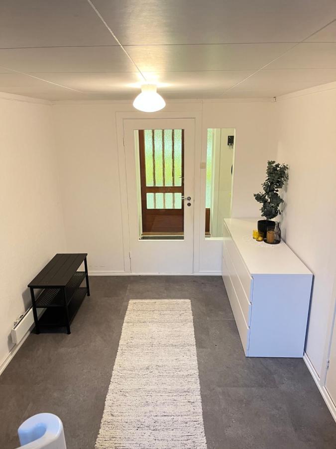 Ferienwohnung Hus Sentralt I Lofoten Leknes Exterior foto